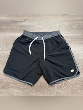 Vuori Banks Short Unlined Black Athletic Performance Shorts Men’s Size Medium